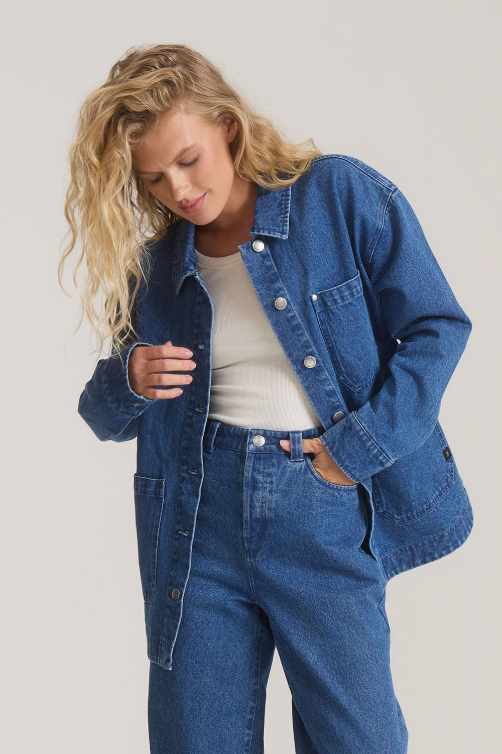 Roark Revival Hwy 1 Chore in Vintage Blue — Quarter view