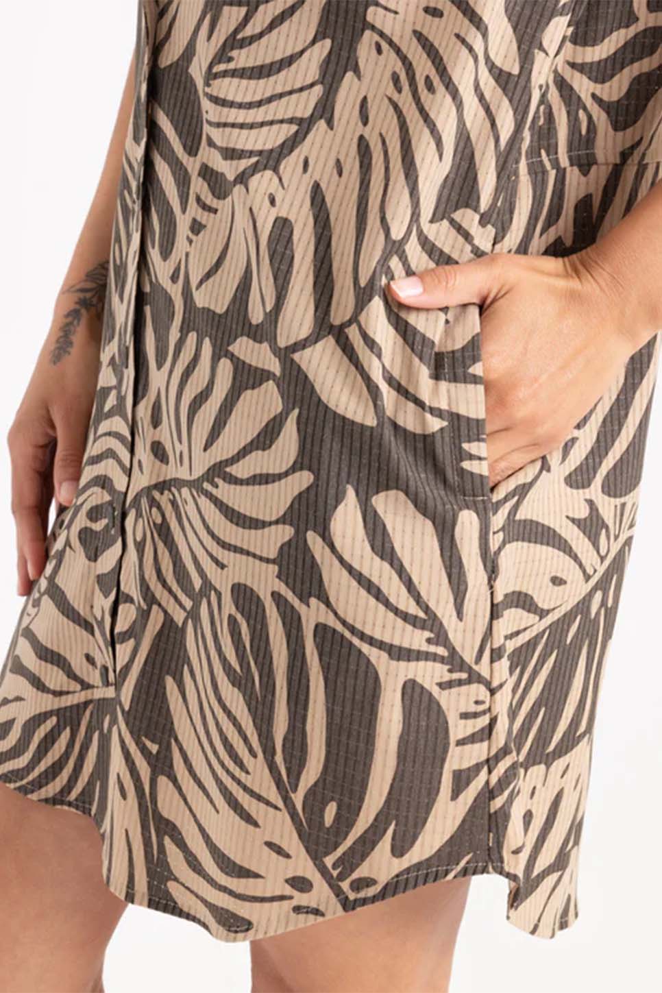 roark bless up dress khaki pocket