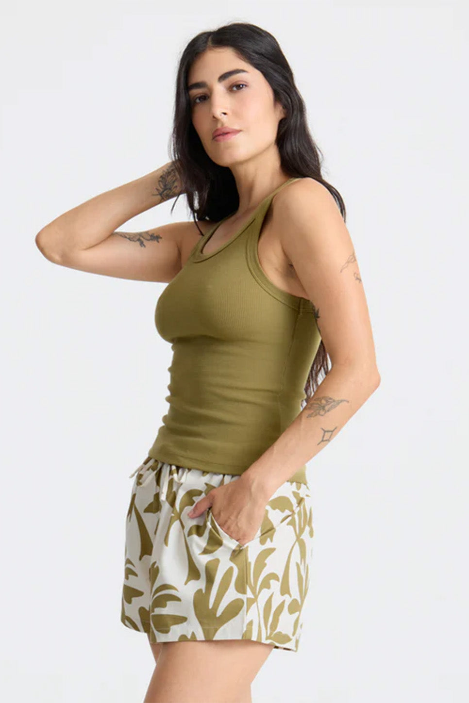 roark wind worn tank dusty olive side