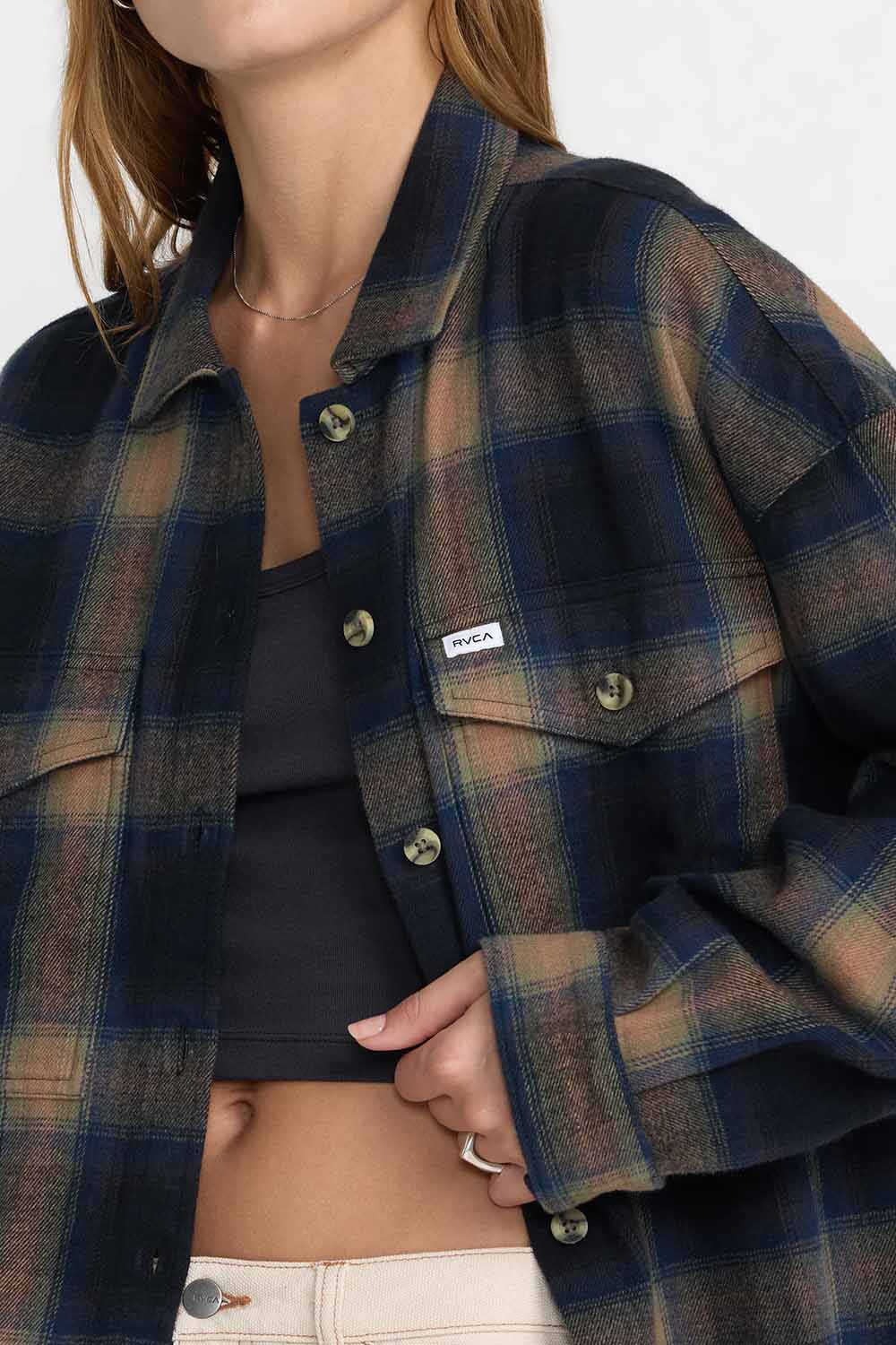 RVCA Bonito Boxy Flannel in Black — Collar detail view