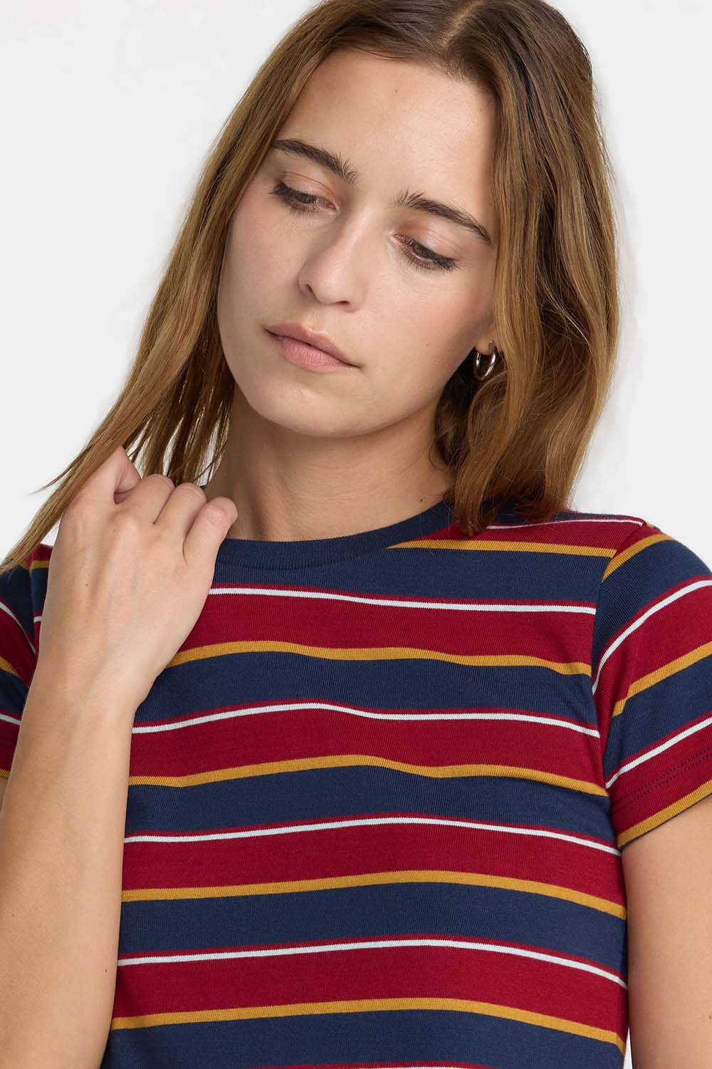 RVCA Unbound Baby Tee in Navy — Collar detail view
