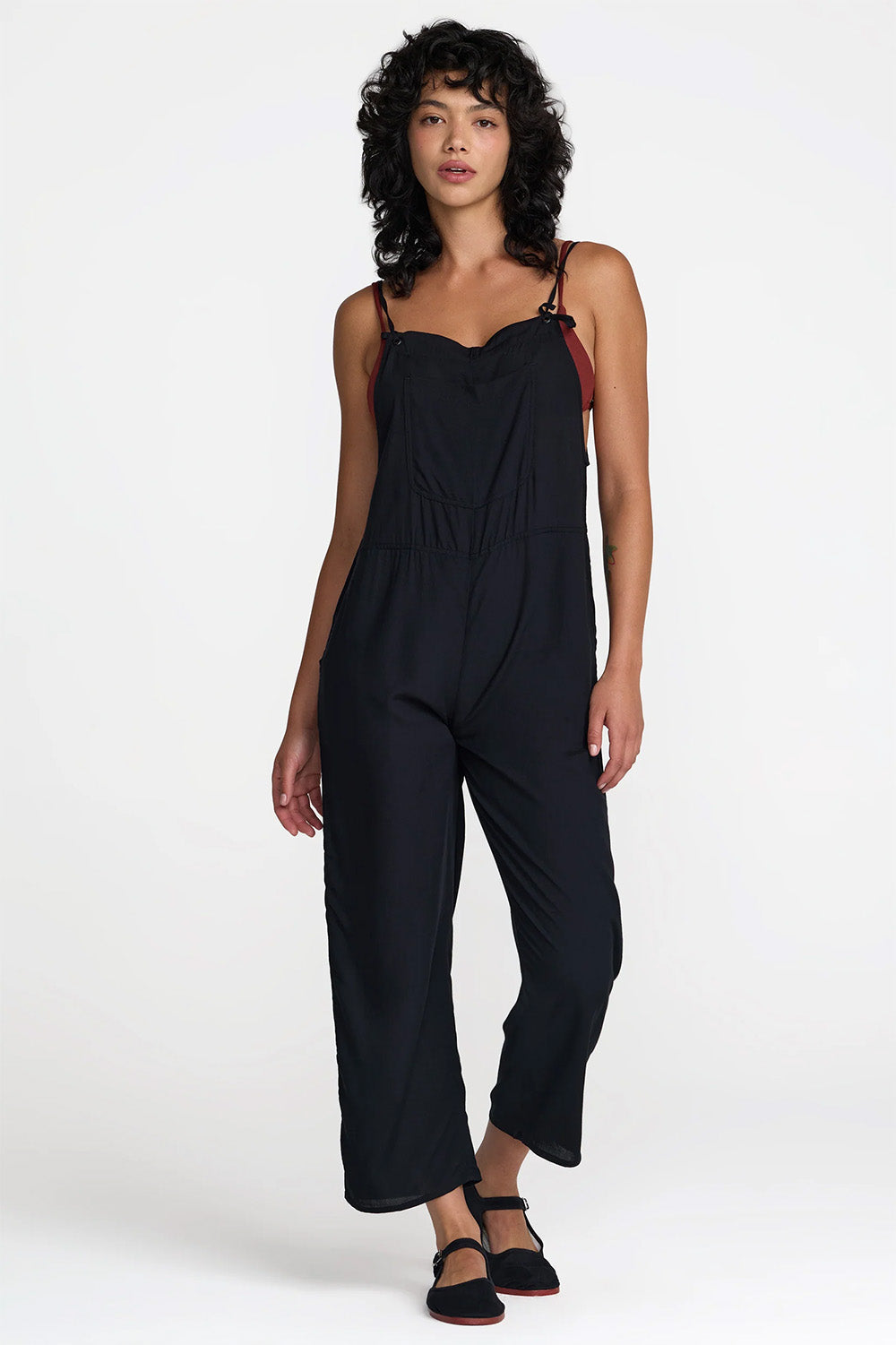 rvca zula jumper true black front