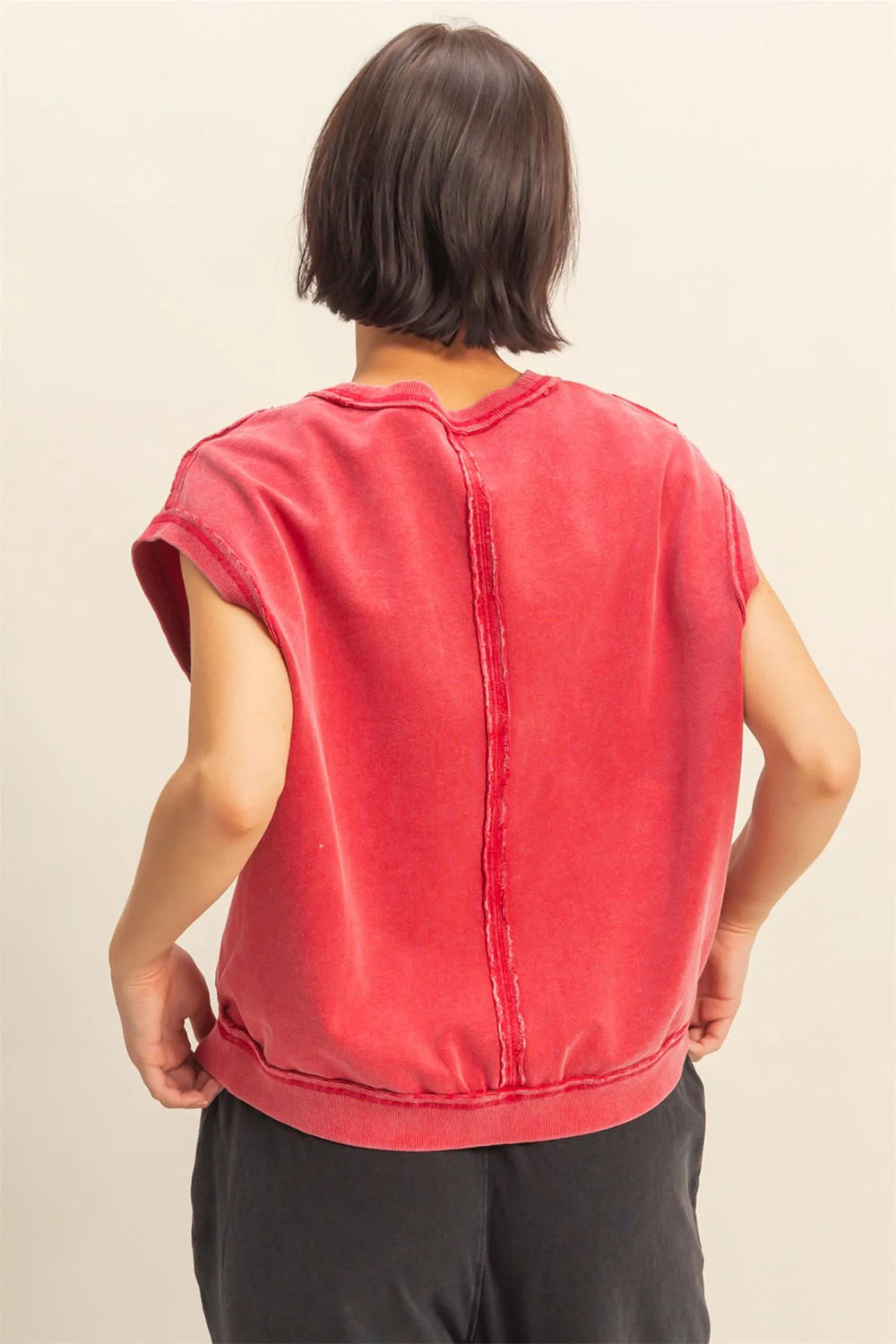 Double Zero - Sleeveless V-Neck Vest - Red - Back