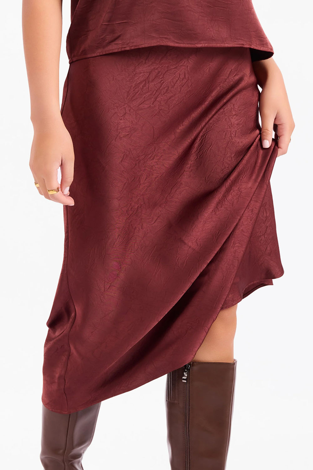 sadie-and-sage-ceremony-midi-skirt-dark-wine-detail