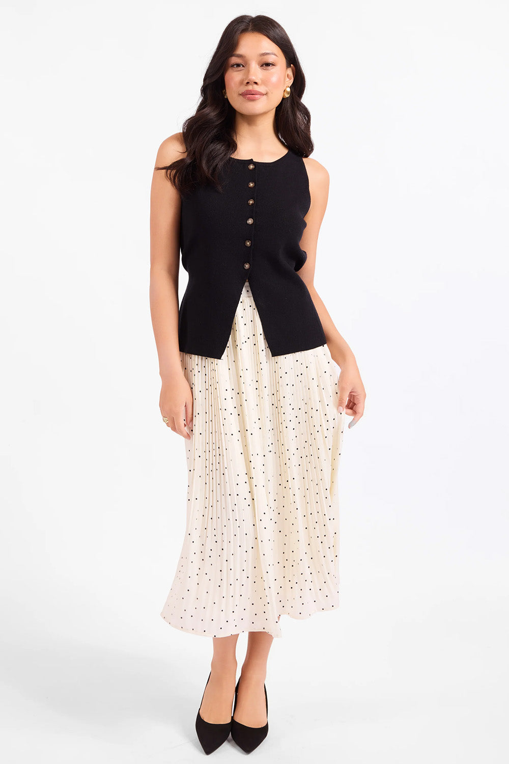 sadie-and-sage-margaux-sweater-waistcoat-black-front