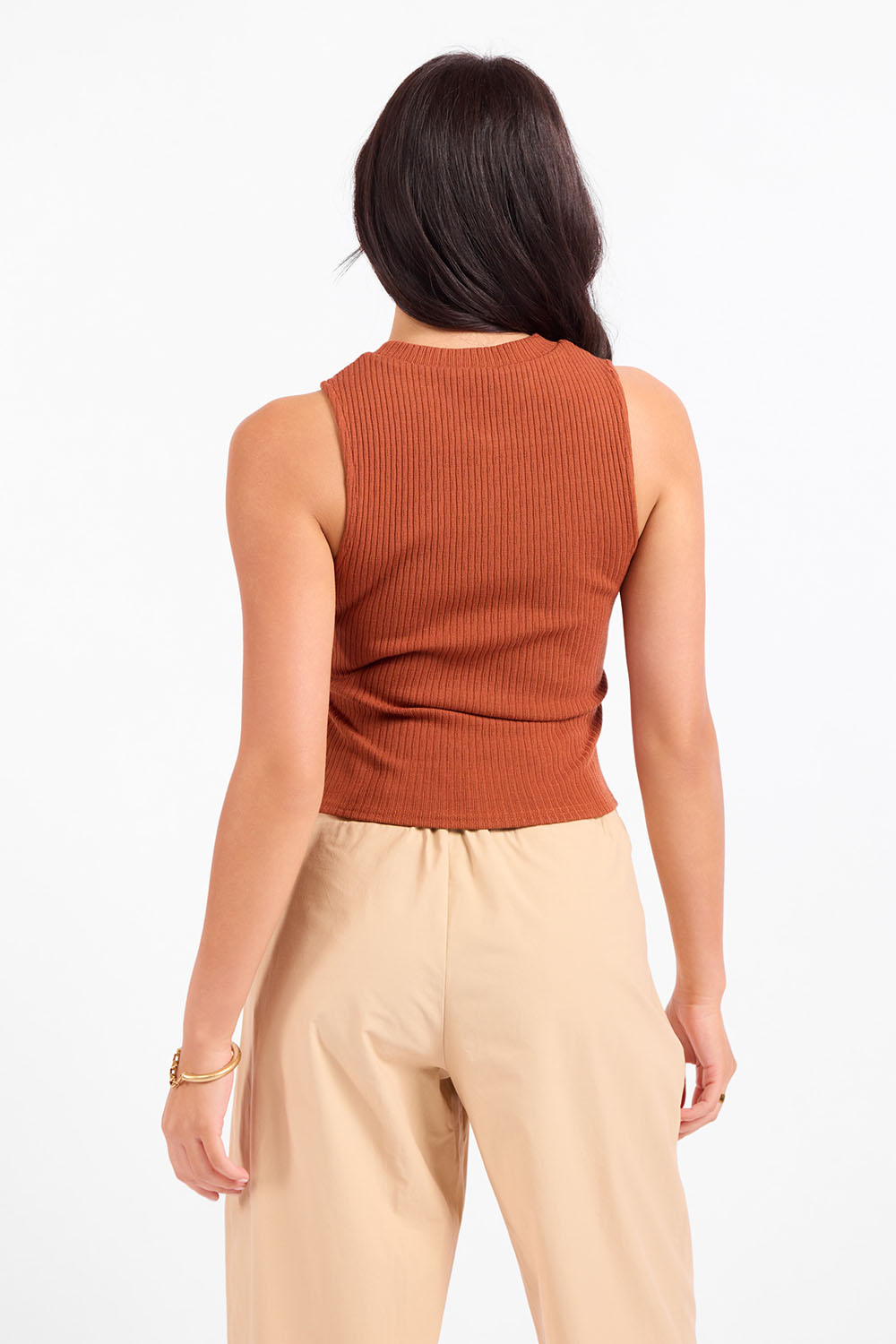 sadie-and-sage-soft-cedar-ruched-knit-tank-rust-back