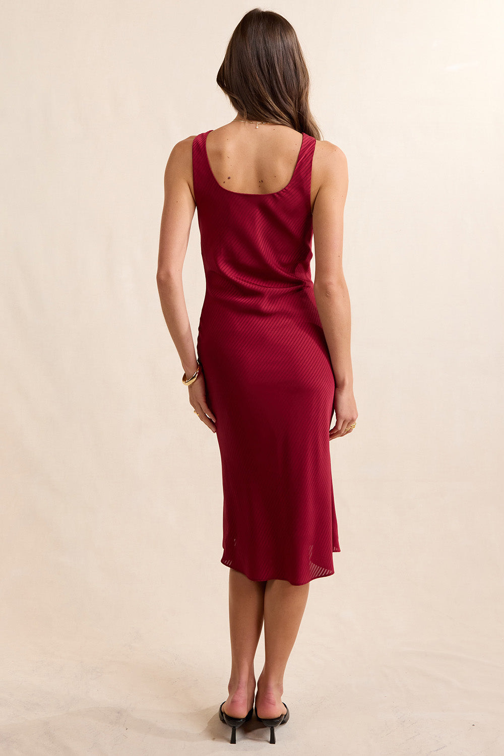 Sadie & Sage Inner Circle Midi Dress in Red — Back view