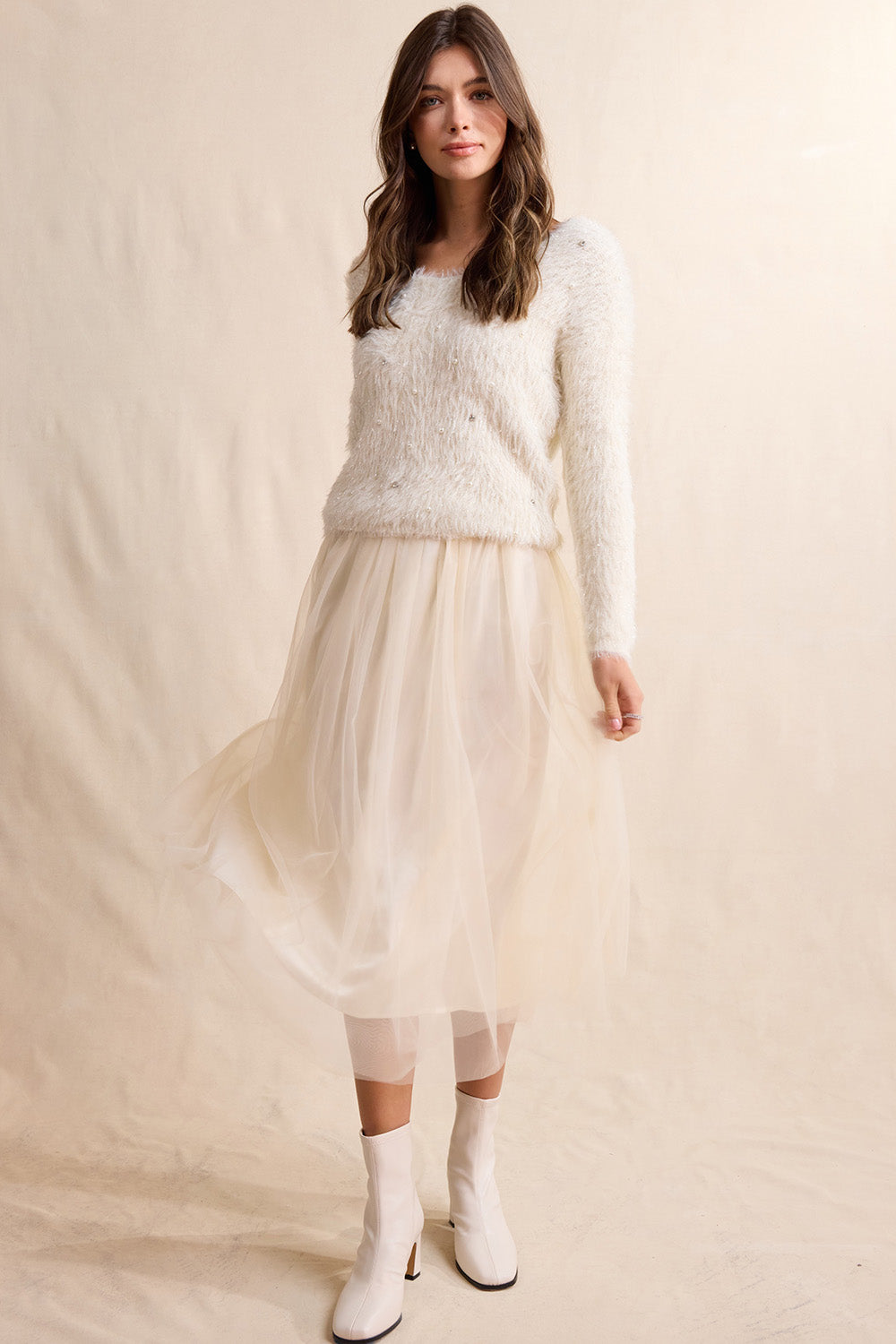 Sadie & Sage Invitation Tulle Midi Skirt in Cream — Full-body view