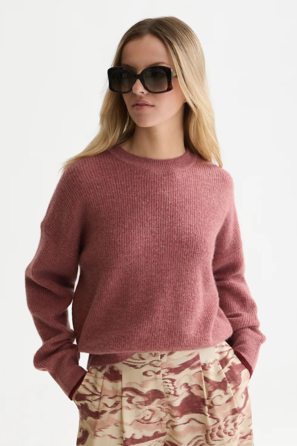 Scotch & Soda Fuzzy Crew Neck Pullover in Withered Rose Melange — front view
