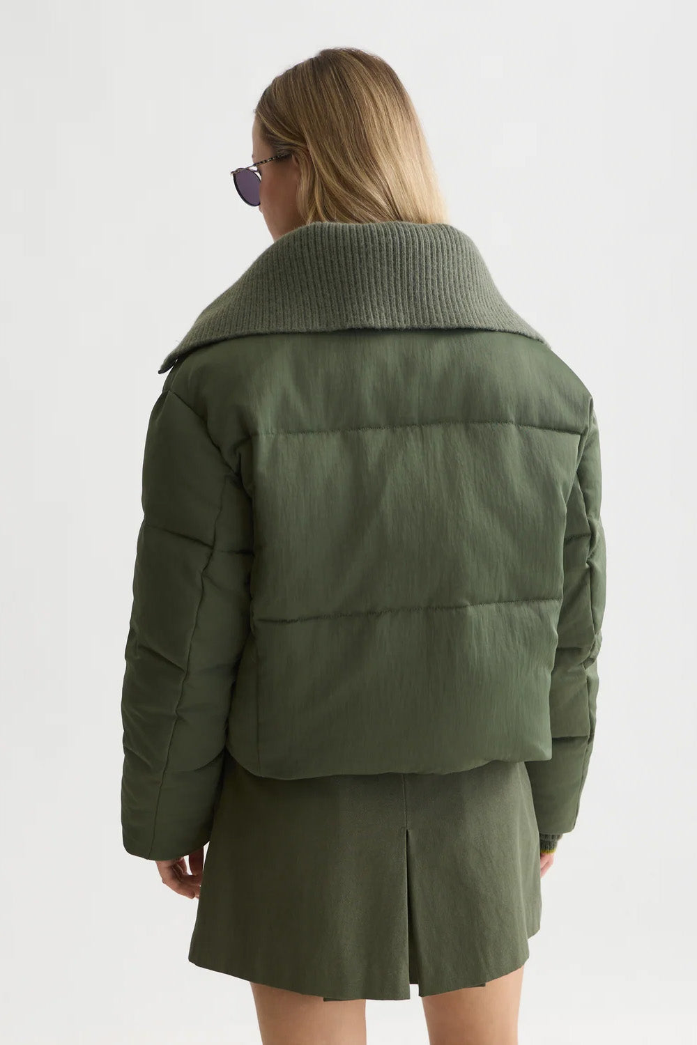 Scotch & Soda Rib Collar Short Puffer in Thyme — Back view