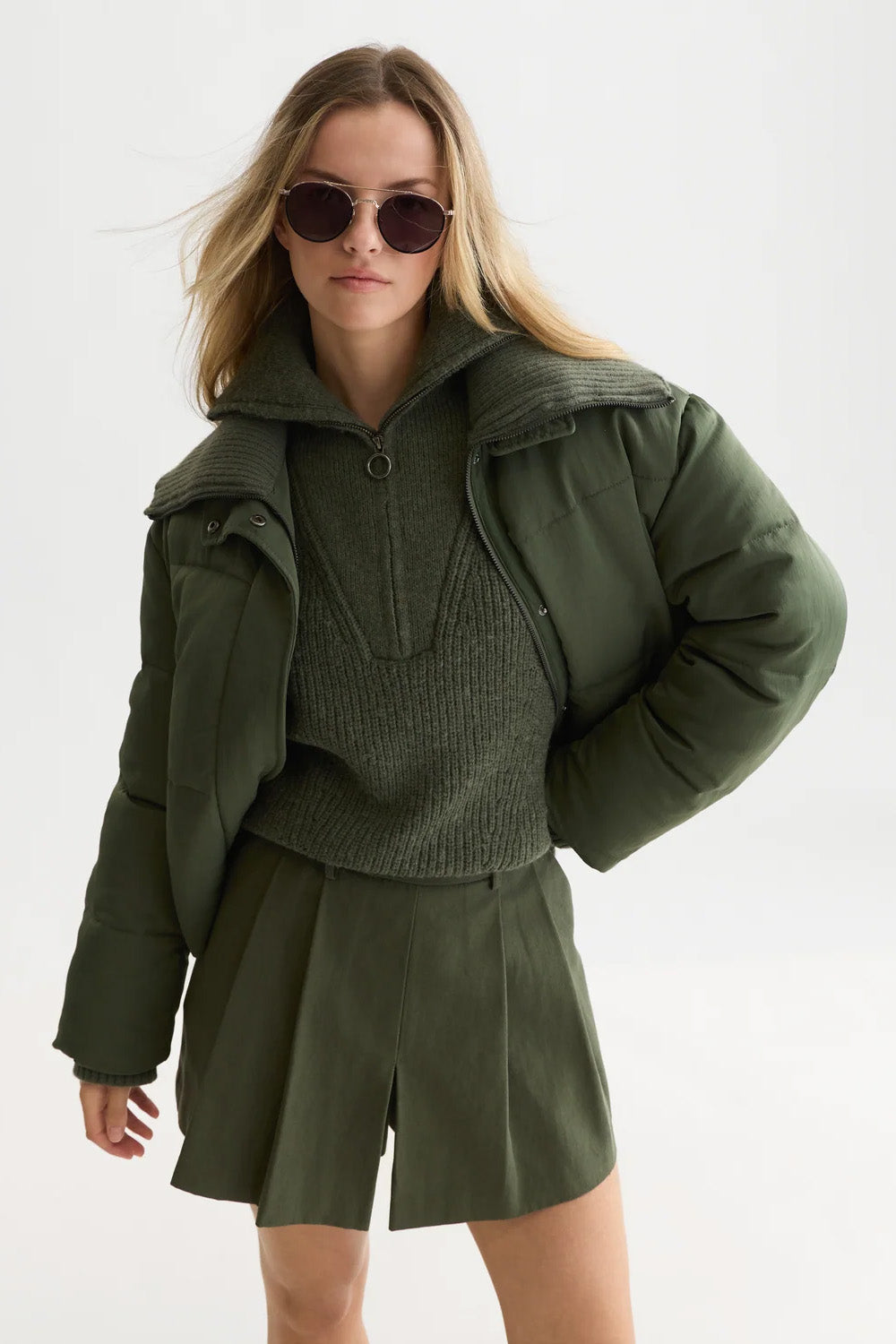 Scotch & Soda Rib Collar Short Puffer in Thyme — Front view