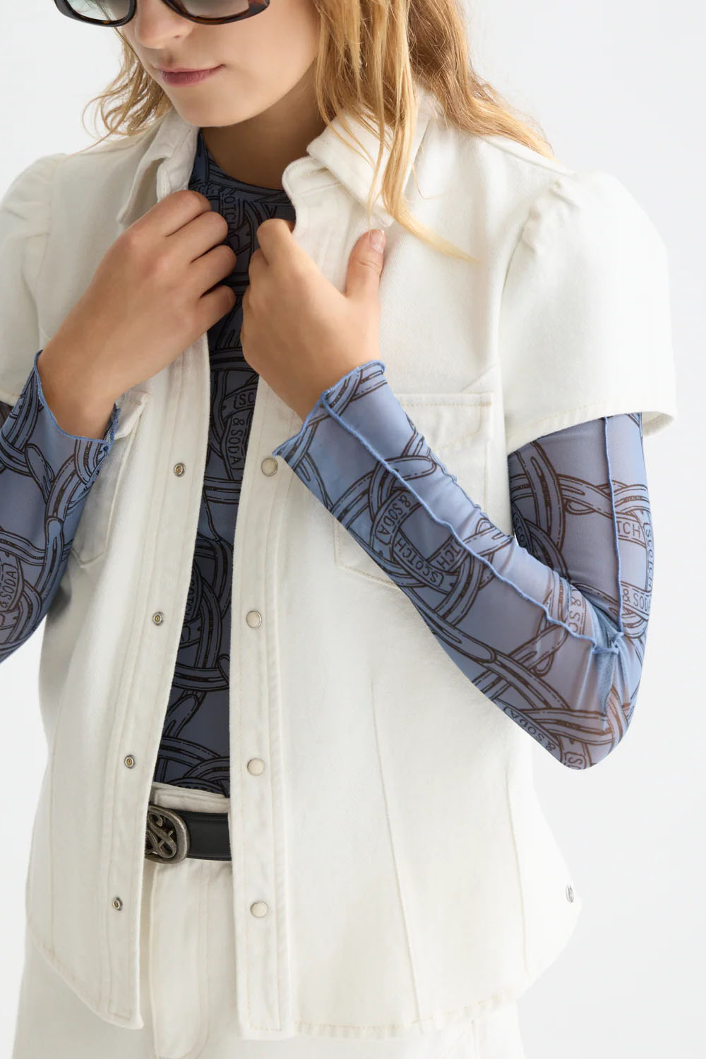 scotch and soda cap sleeve denim shirt stardust white detail