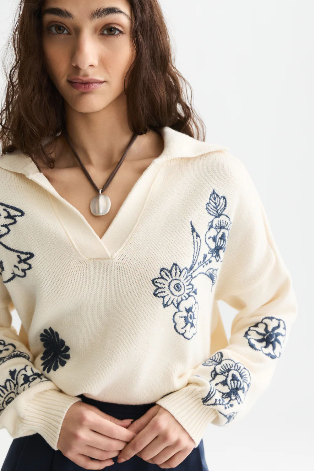 scotch and soda embroidered oversized po eggnog detail