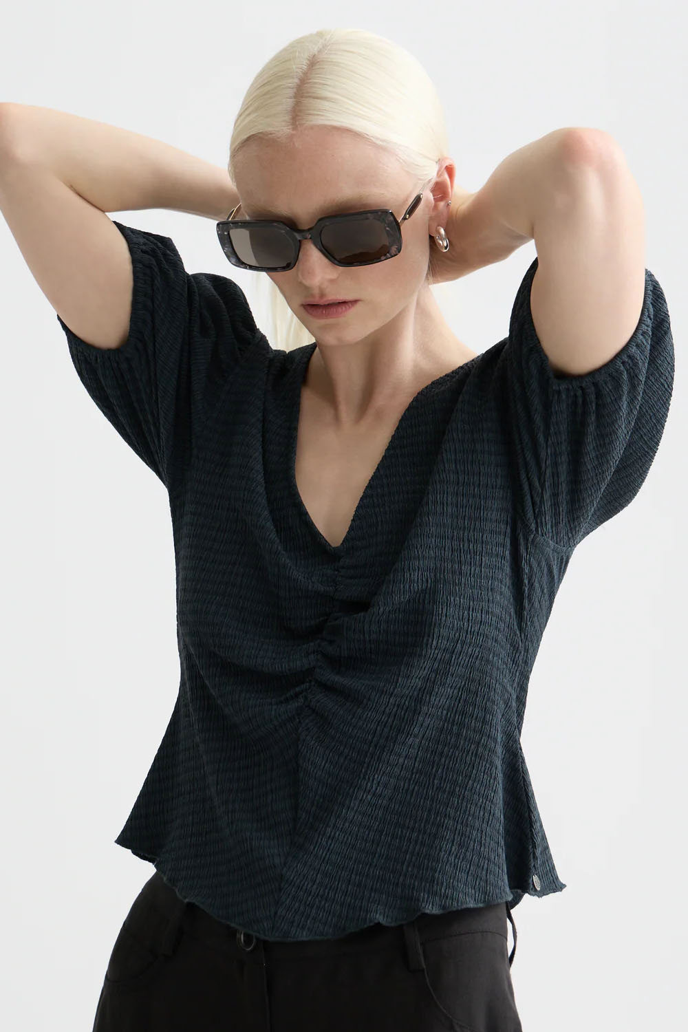 scotch and soda structured v neck top carbon profile
