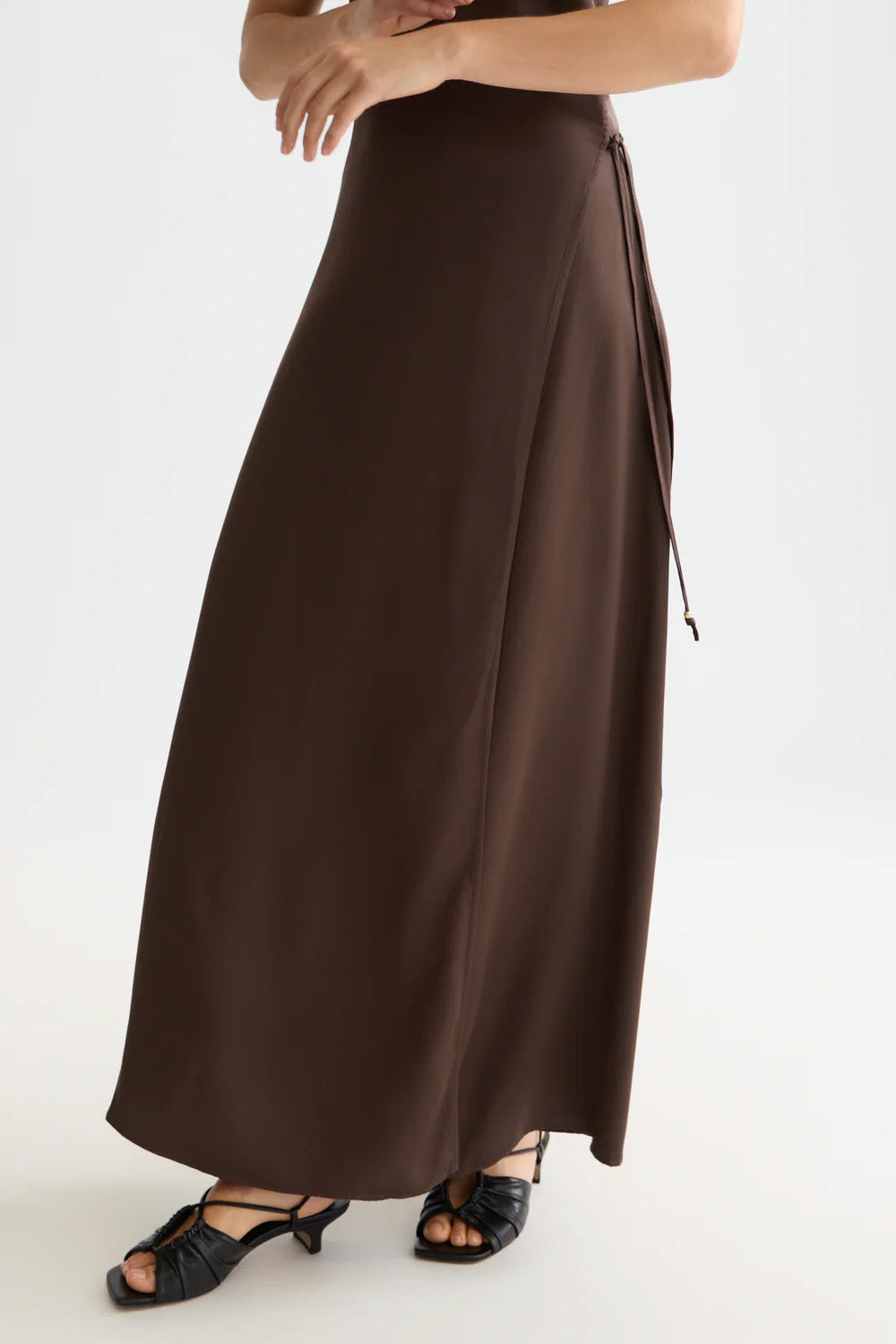 scotch and soda viscose cami wrap maxi hot fudge detail