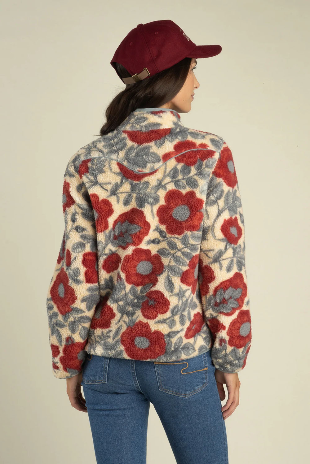 Sendero Sedona Fleece in Desert Floral Rosado — Back view