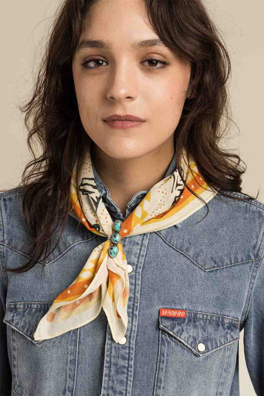 sendero fast horse bandana model