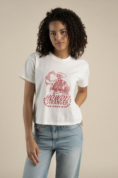sendero howdy stranger boxy tee vintage white model