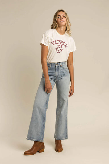 Sendero - Yippee Ki Yay Crop Tee - Vintage White