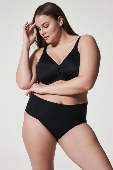 spanx undie-tectable thong in very black