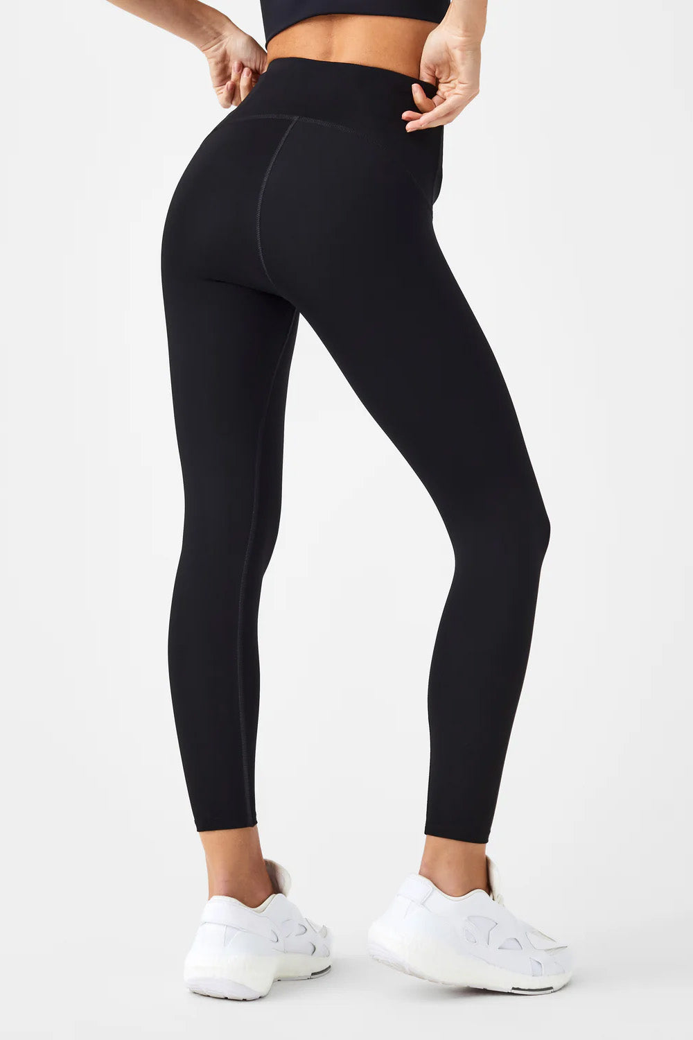 spanx booty bost 7/8 legging very black back