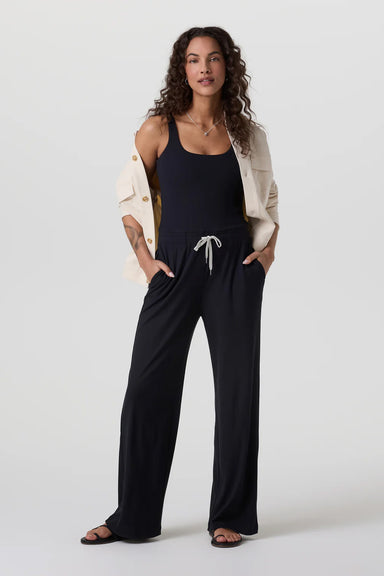 Vuori - Pose Scoop Jumpsuit - Black - Front