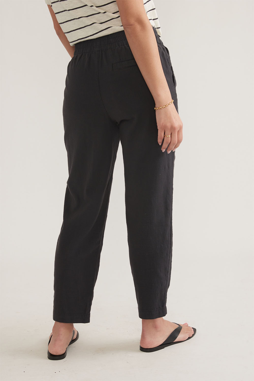 Marine Layer - Elle Crop Pant - Phantom - Back