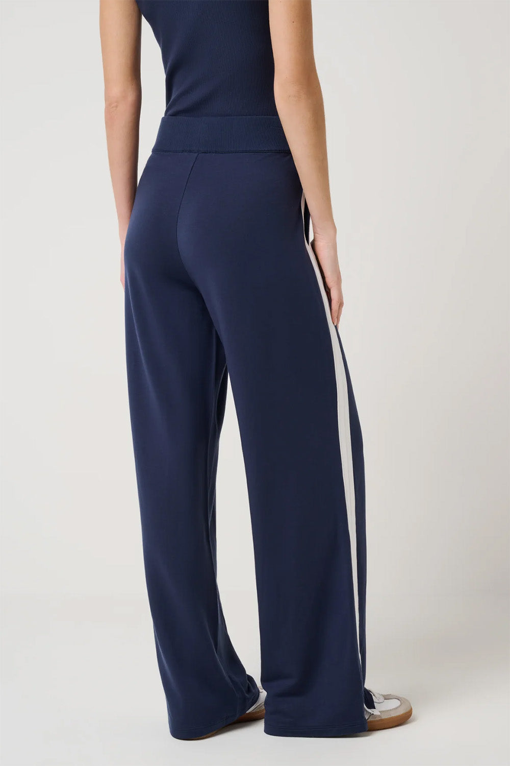 travis mathew cloud terry varsity pant navy blazer multi back