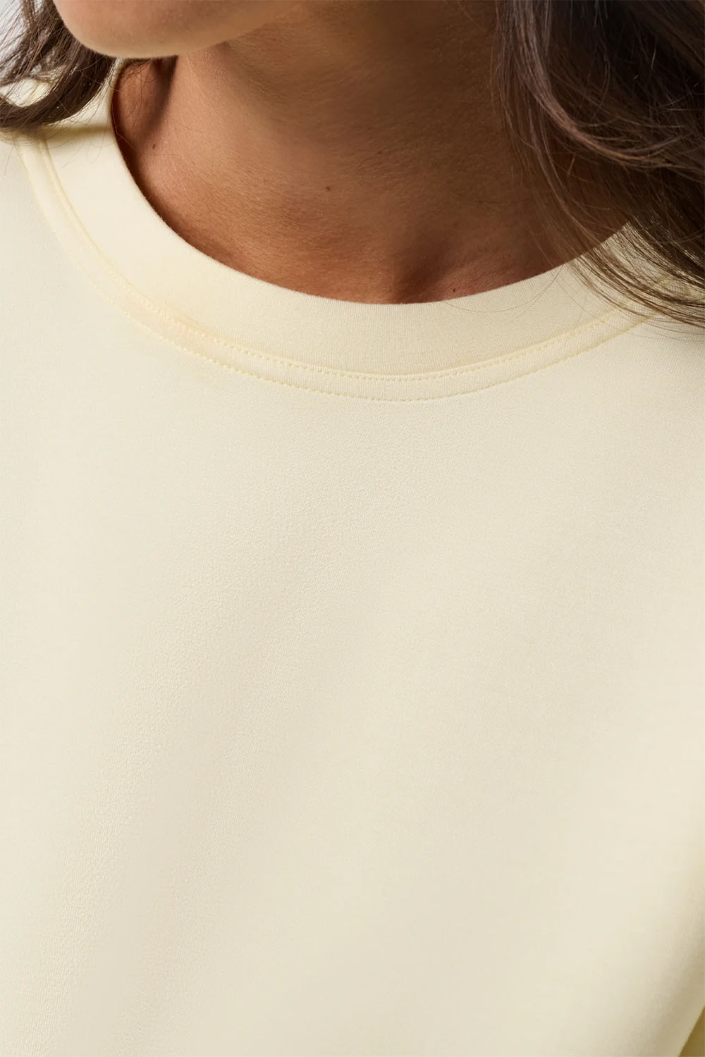 travis mathew cloudscape pullover pear sorbet detail