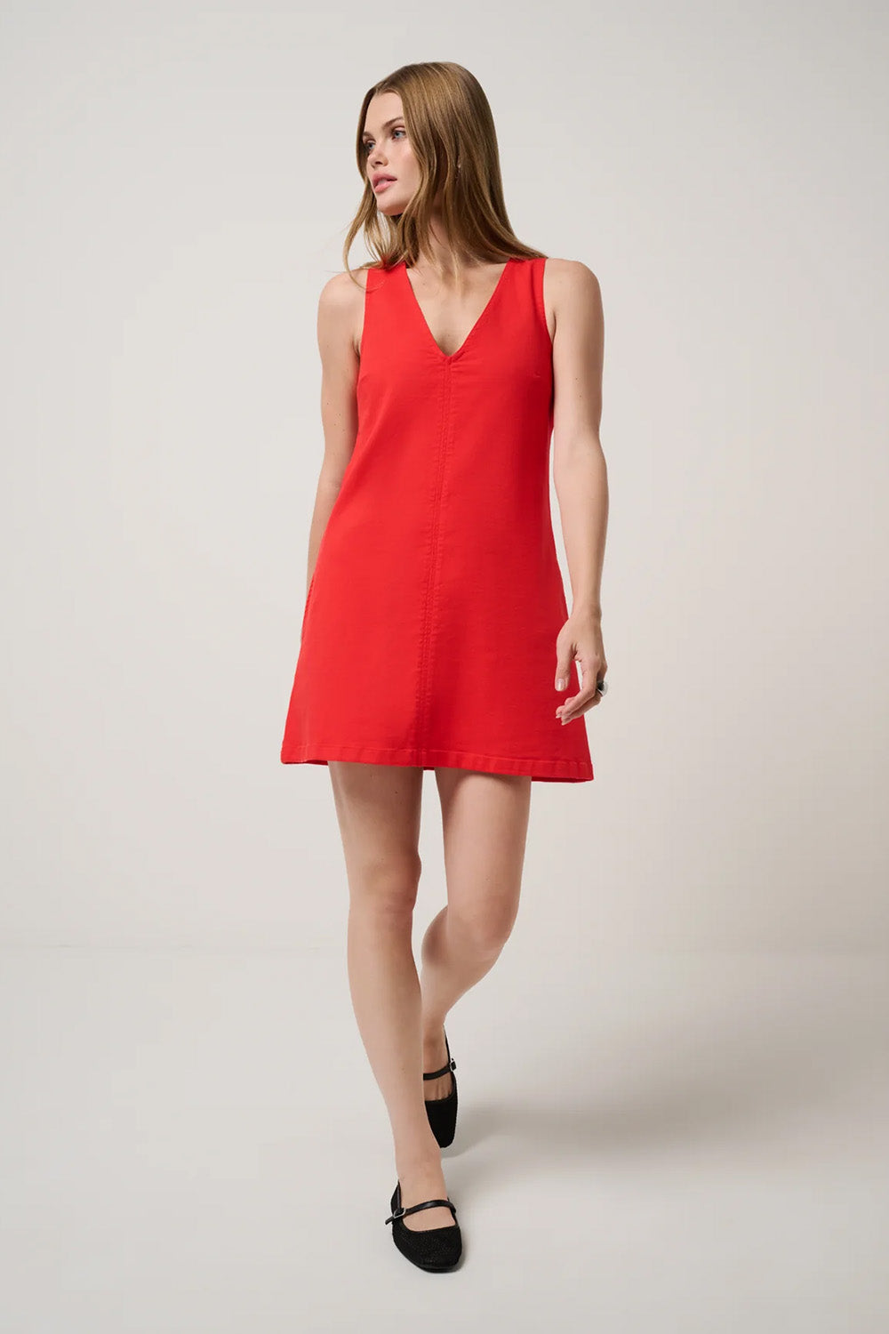 travis mathew everyday v-neck dress tomato front