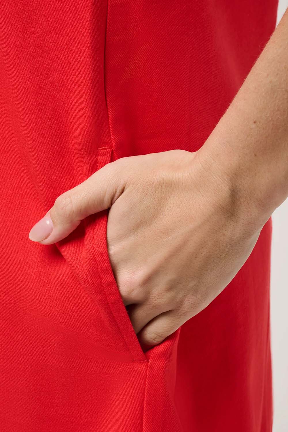 travis mathew everyday v-neck dress tomato pocket
