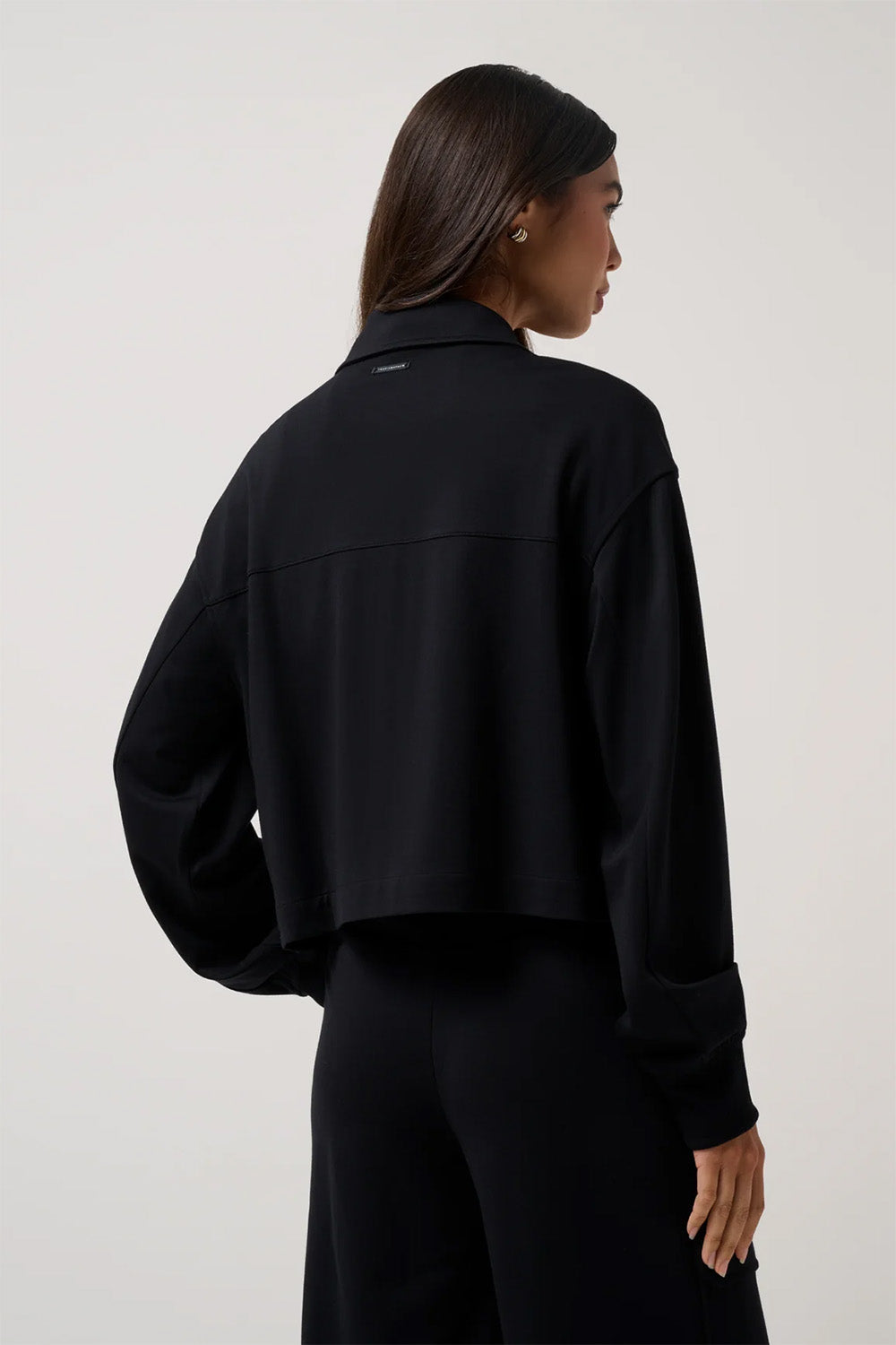 travis mathew friday doubleknit utility jacket black back