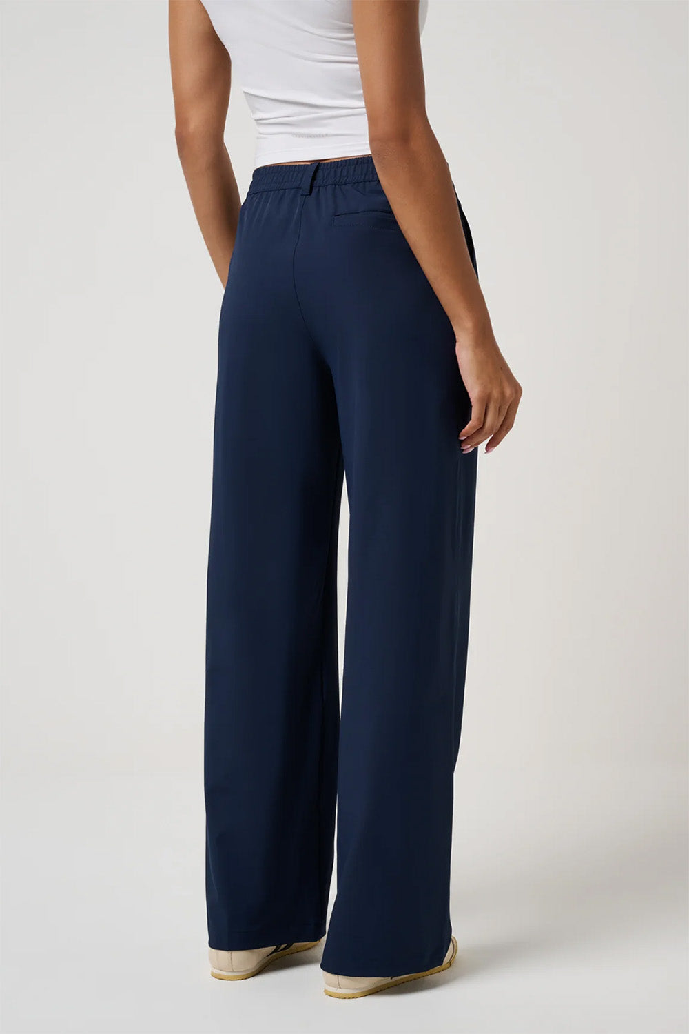 travis mathew opening shot trouser navy blazer back