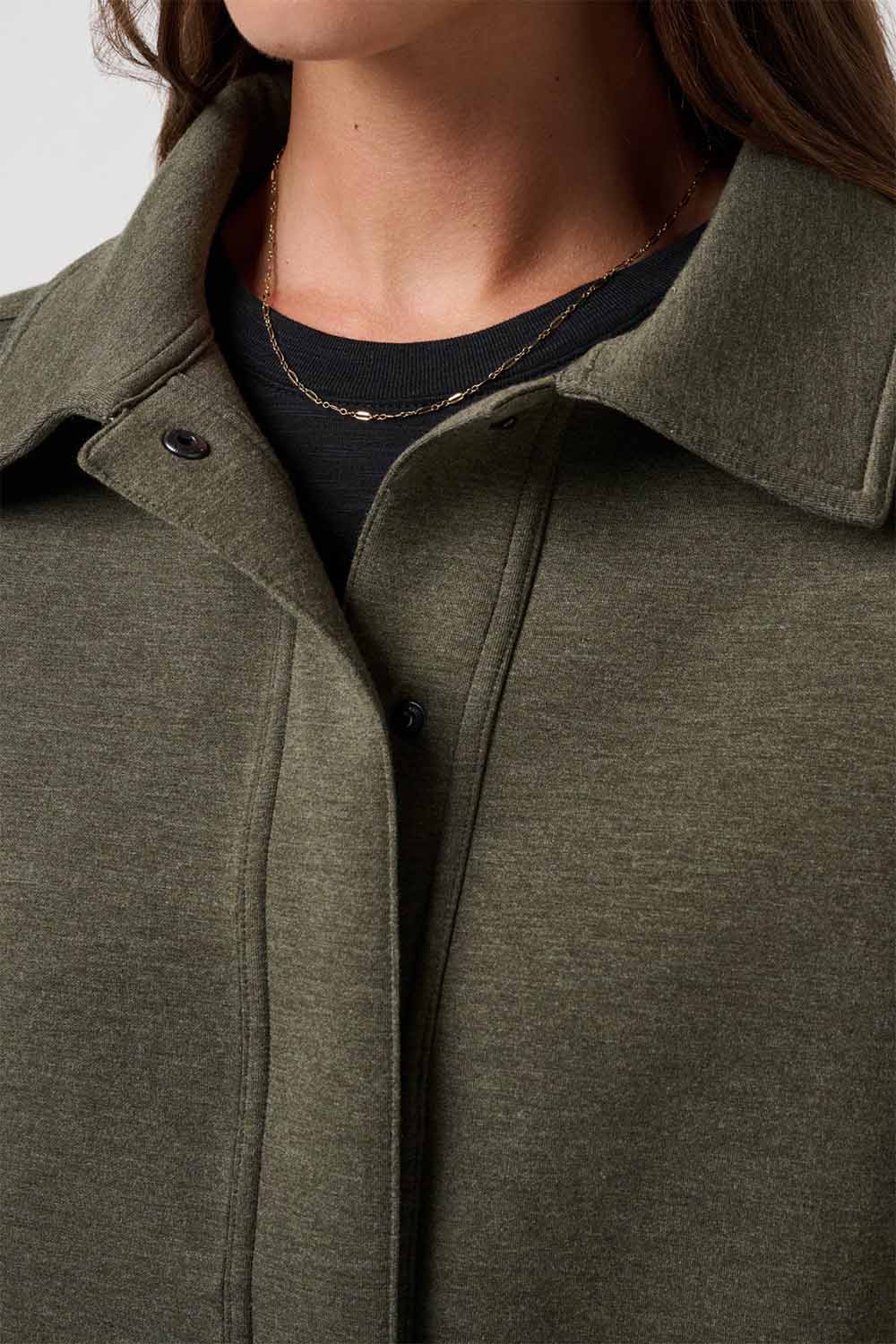 Travis Matthew - Cloudscape Button Down - Grape Leaf - Detail