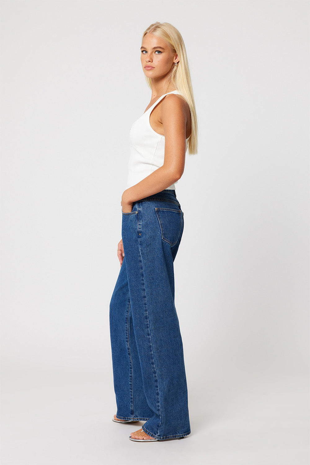 Abrand - A 95 Mid Baggy - Bella - Side