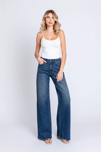 Letter to Juliet - Almost Rigid Highrise Slouchy Jean - Dark - Model Front