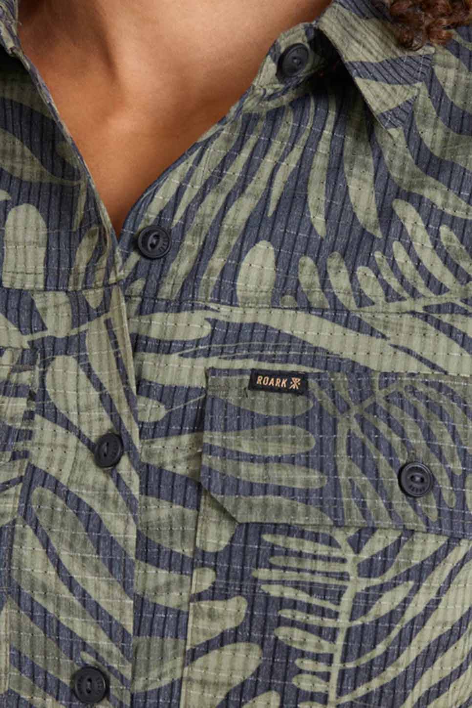 Roark - Bless Up Cropped - Dark Military - Detail