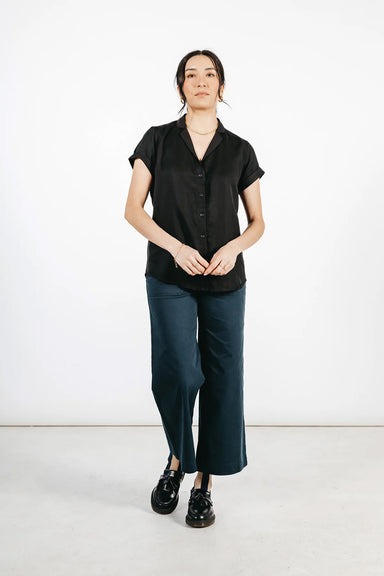 Bridge & Burn - Innes - Black - Front