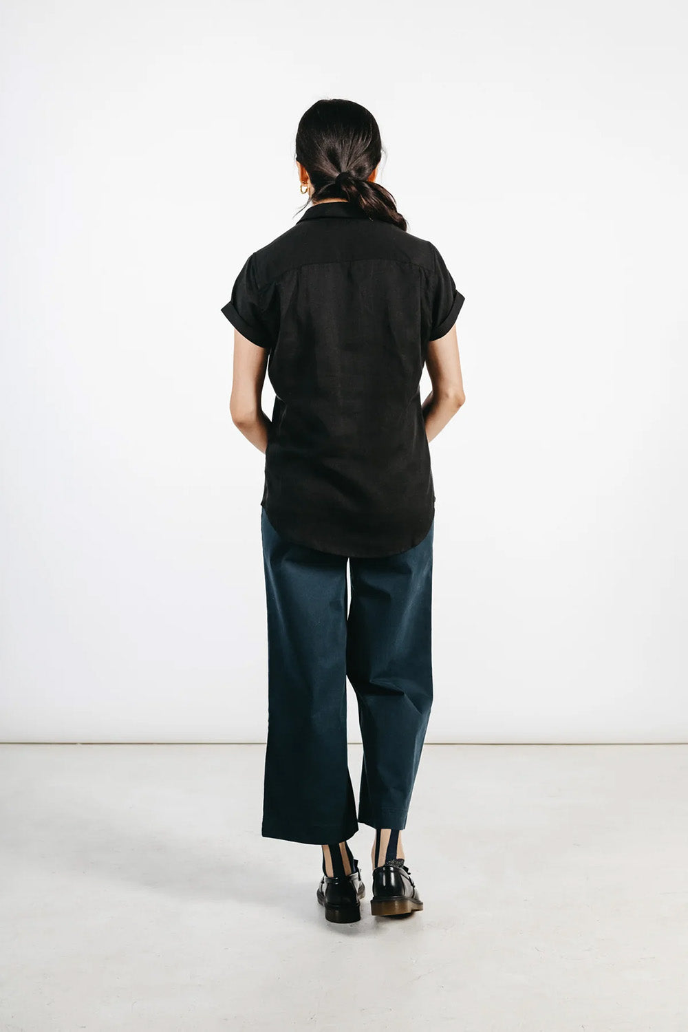 Bridge & Burn - Innes - Black - Back