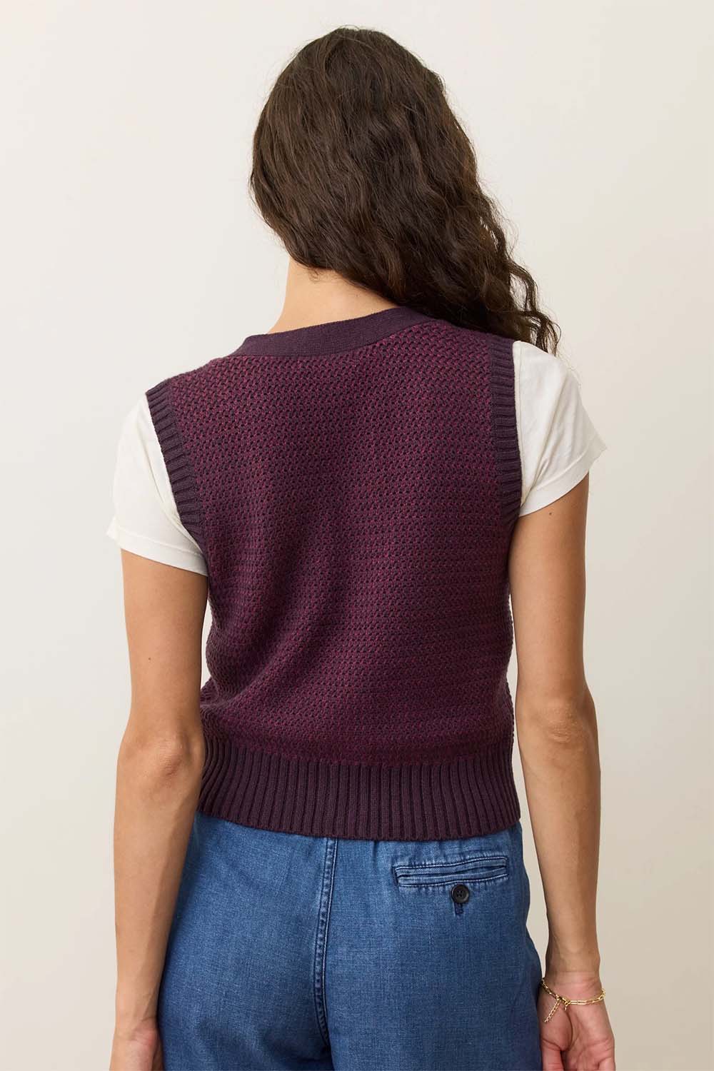 ROBIN TEXTURED SWEATER VEST