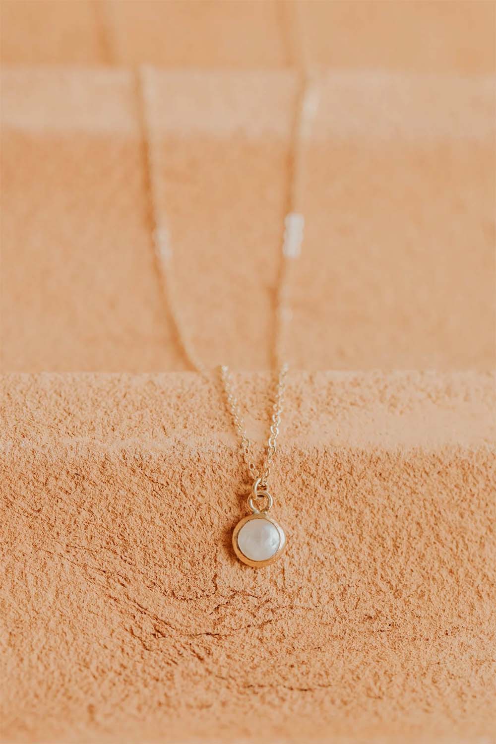 Hello Adorn - Cove Pendant Necklace