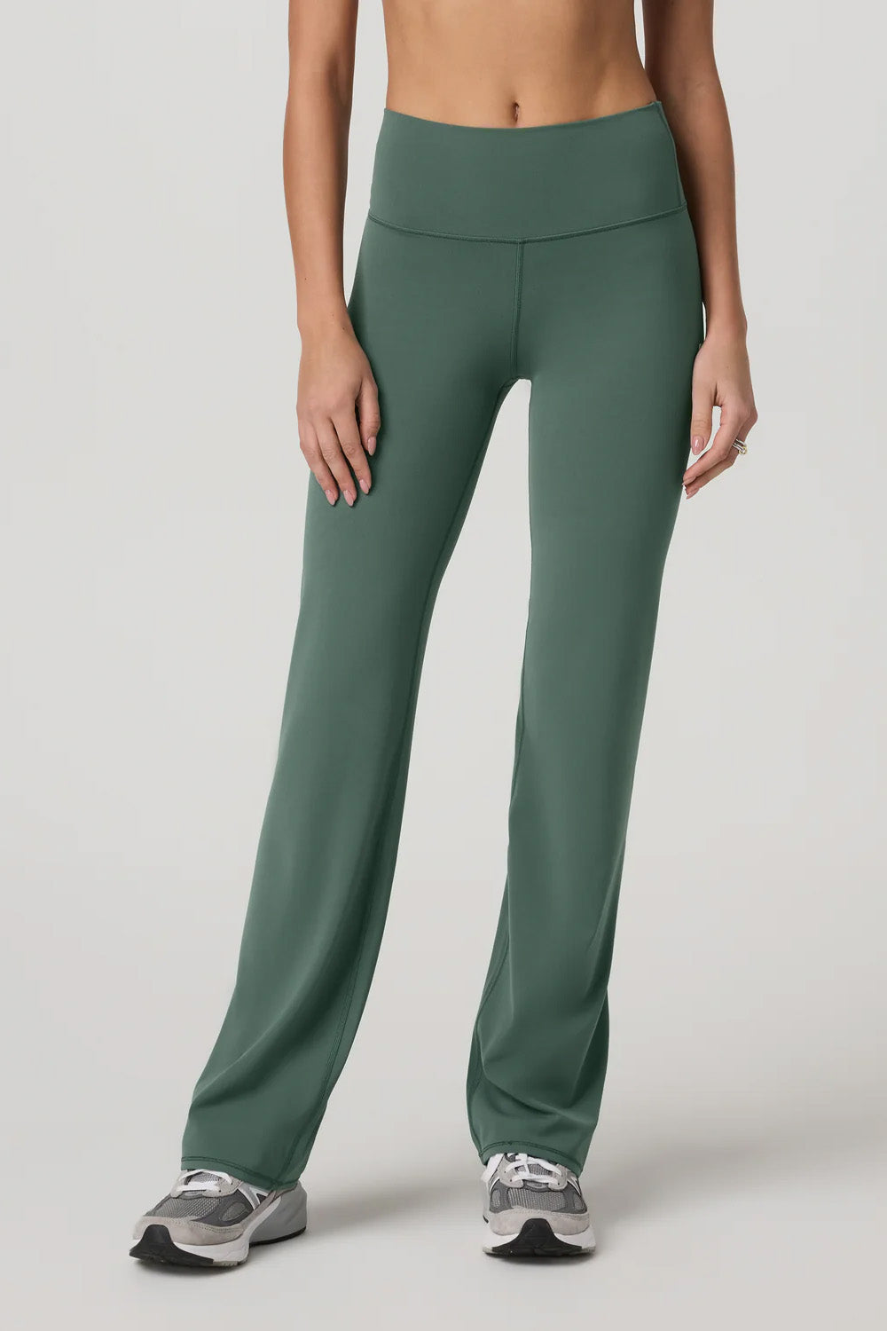 vuori all the feels straight leg agate green front