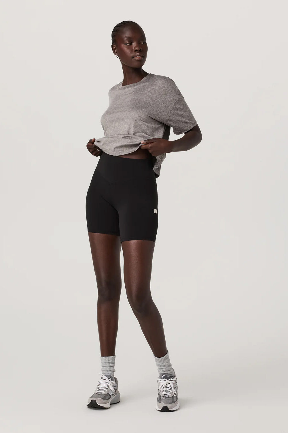 Vuori - Energy Tee - Heather Grey