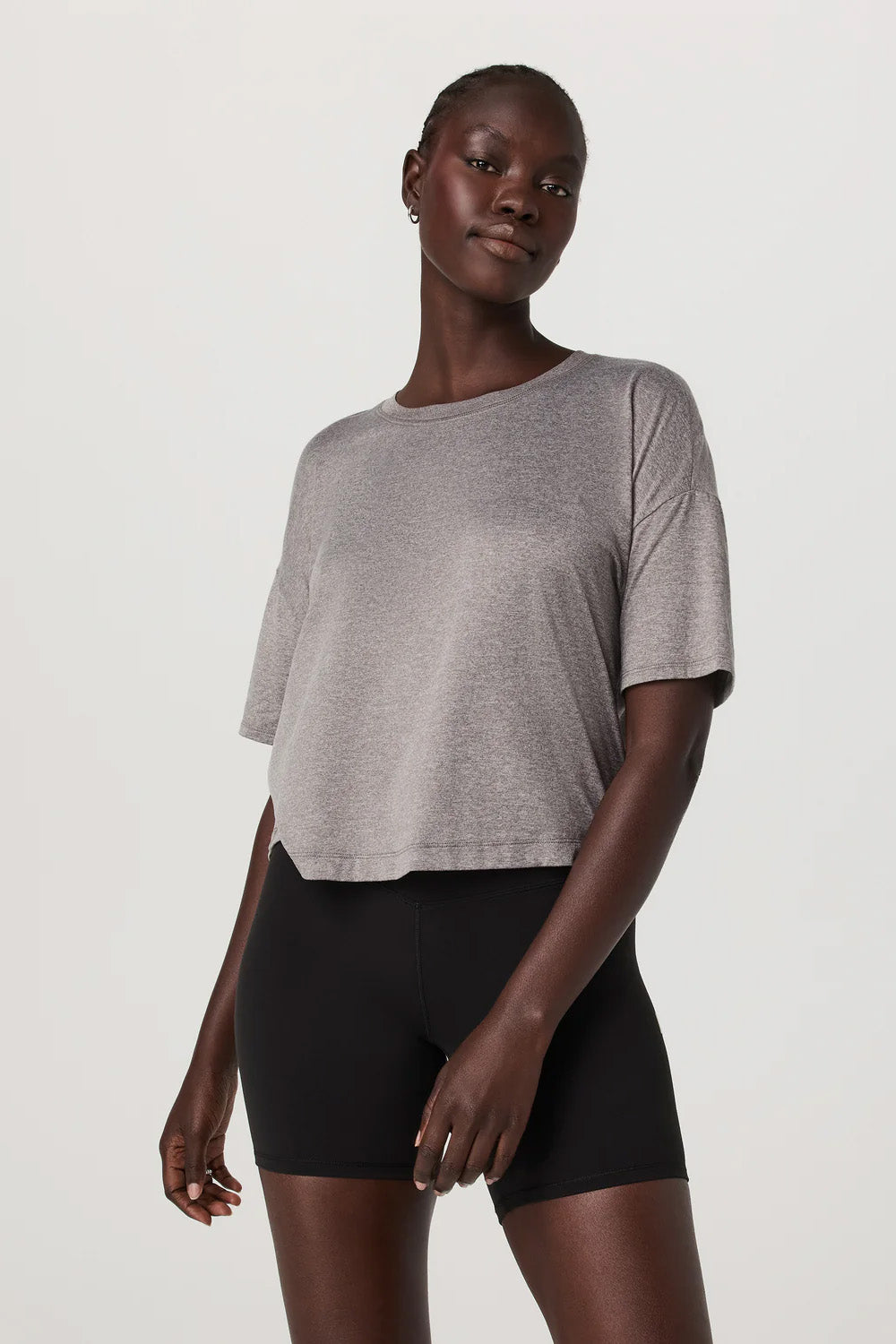 Vuori - Energy Tee - Heather Grey - Front