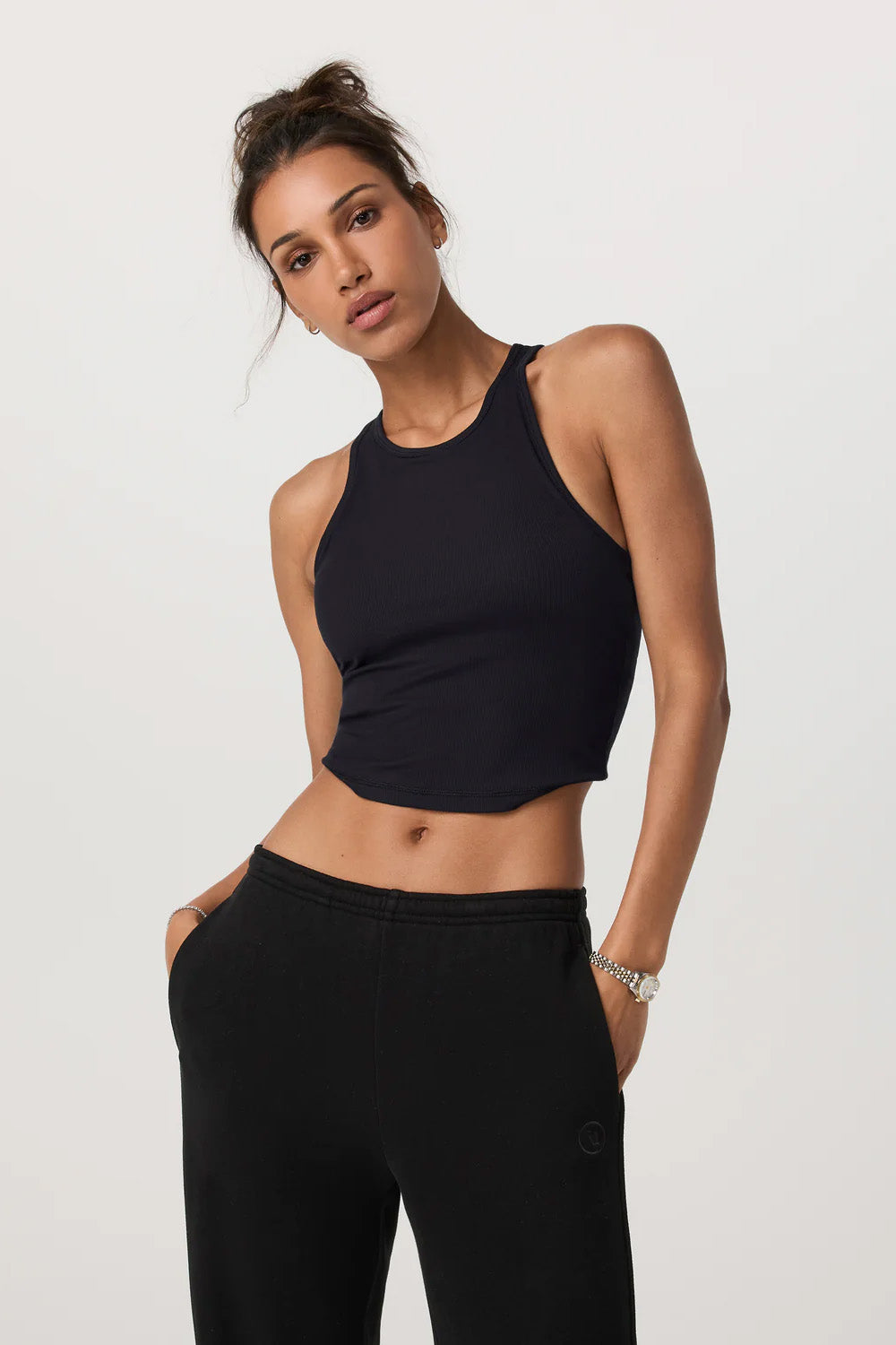 vuori pose plyo tank black front