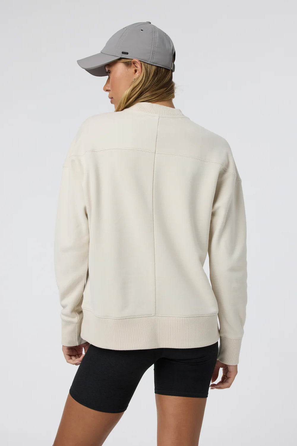 Vuori - Sedona Weekender Crew - Bone - Back