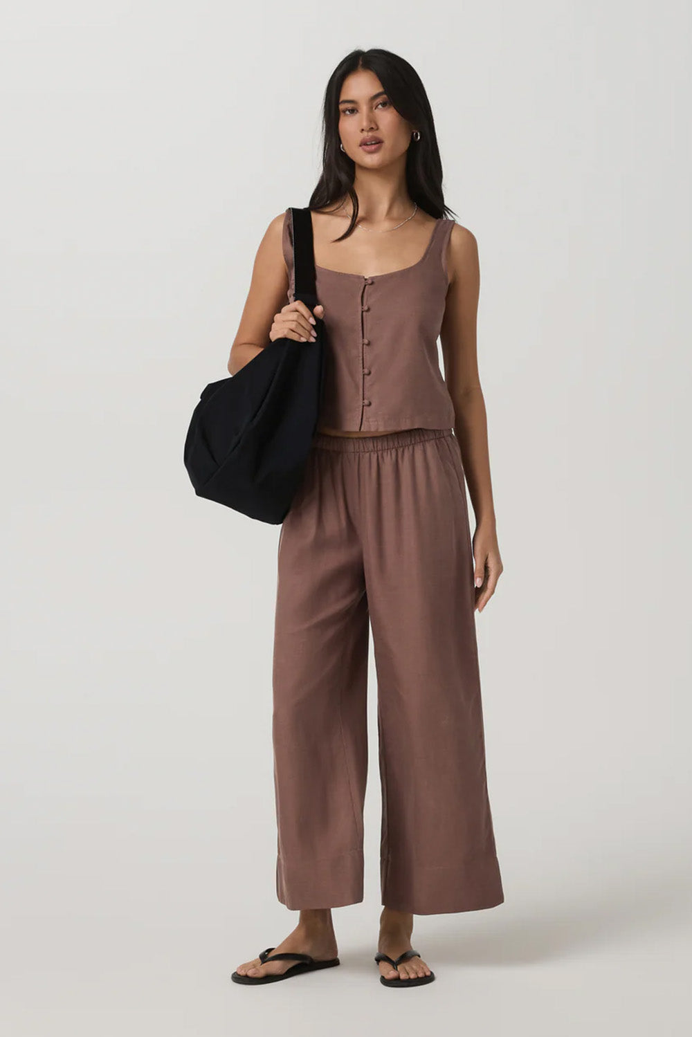vuori trestles twill top sable