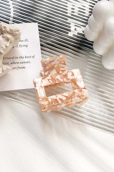 Pearl of the West - Geo 5cm Hair Claw - Milk Curry