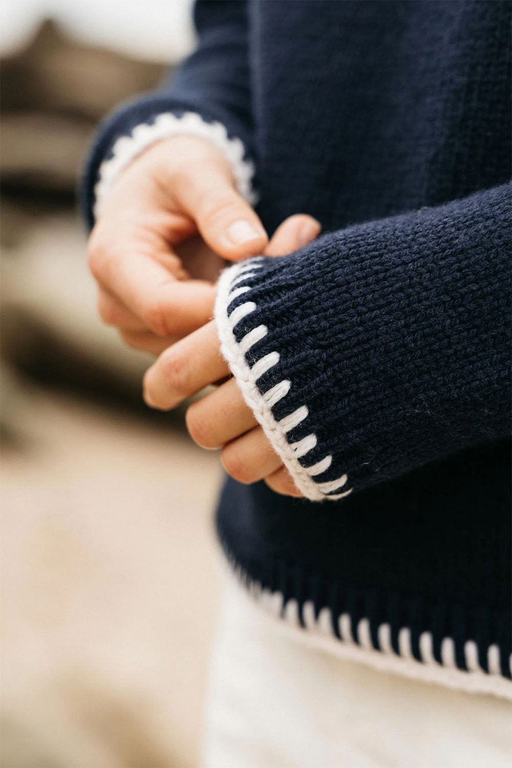 Finisterre - Blanket Stitch Taran - Navy - Sleeve