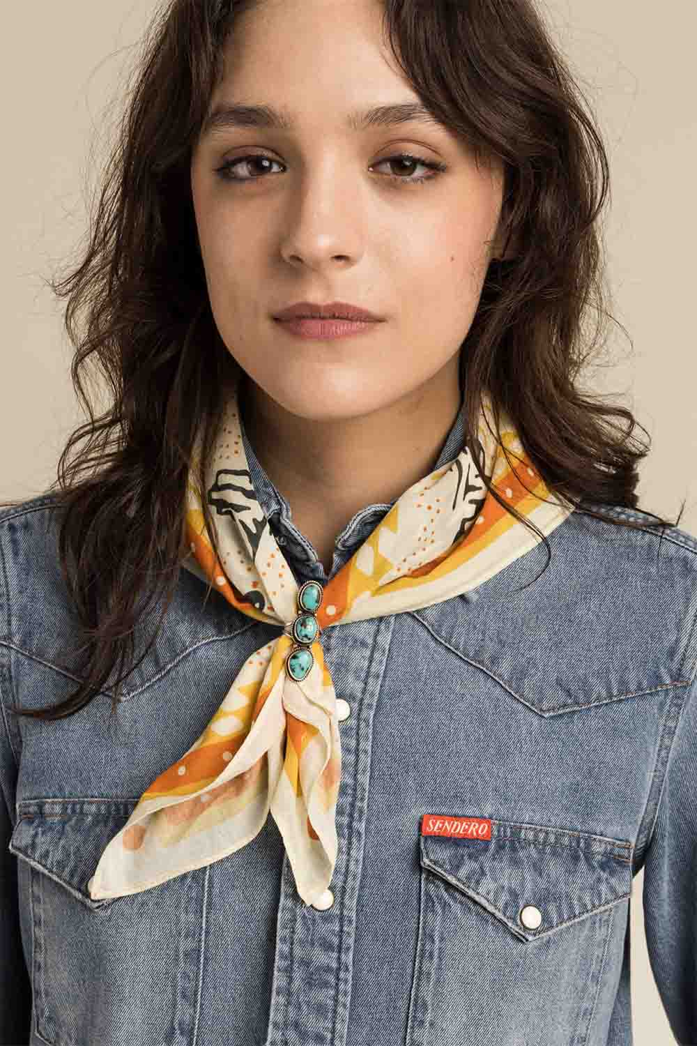 Sendero - Fast Horse Bandana - Model